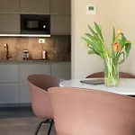 Palazzo Santa Monaca 4*
