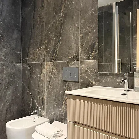 Palazzo Santa Monaca 4*