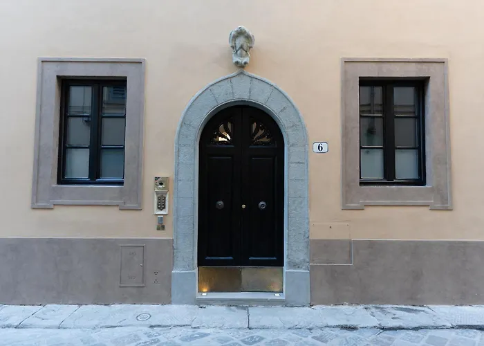 Palazzo Santa Monaca Апарт-отель 4*