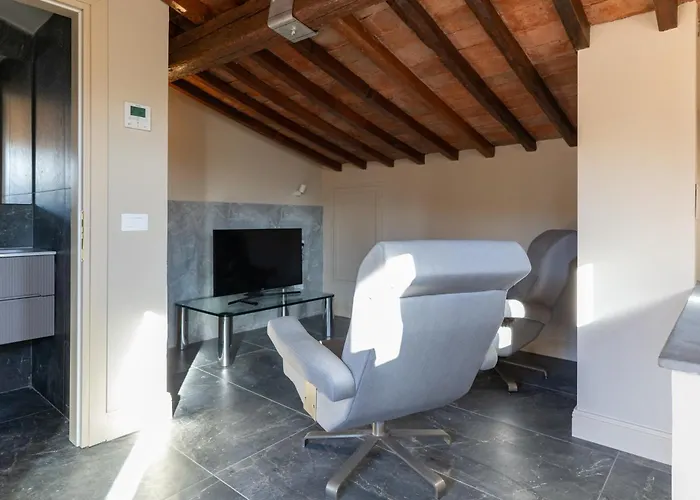 Palazzo Santa Monaca Апарт-отель 4*